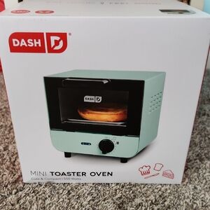 Dash Mini Toaster Oven - Mint Green